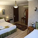 Hotel Basileus 3*
