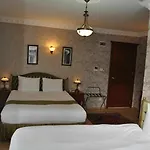 Ξενοδοχείο Basileus 3*