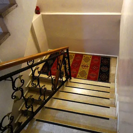 بازيلوس 3*