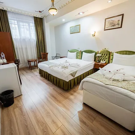 Hotell Basileus 3*