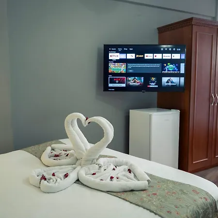 Hotell Basileus 3*