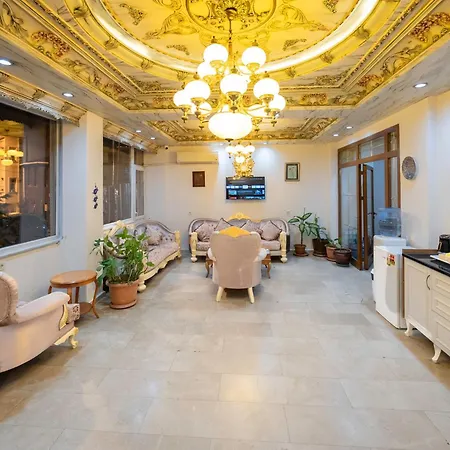 Basileus Hotell 3*