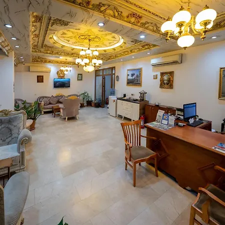 Hotell Basileus 3*