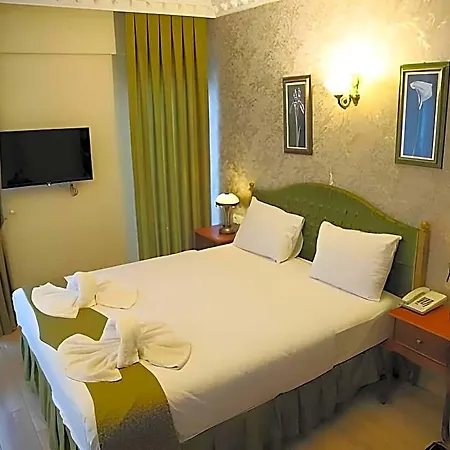 Hotel Basileus 3*