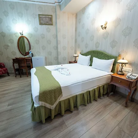 Hotel Basileus 3*