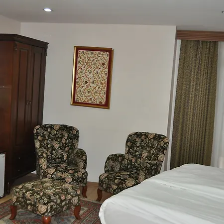 Basileus Hotel 3*